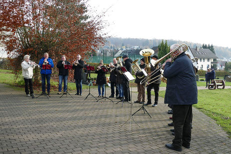 Gräbersegnung in Bad Emstal/Sand